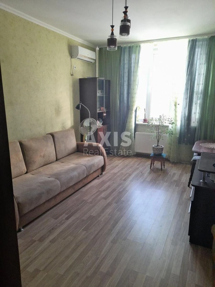 2к квартира ул. Владимира Наумовича 4А643493