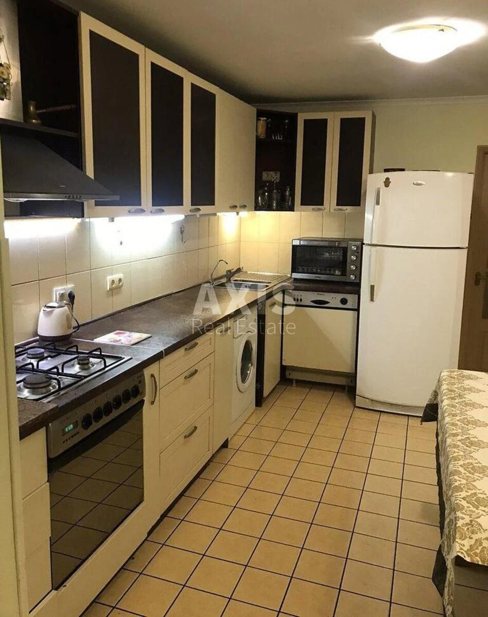 3k apartment vul. Yulia Zdanovska 34/1A53051