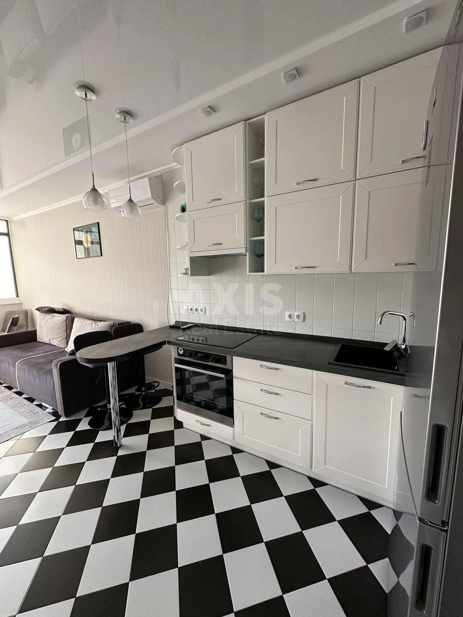 1k apartment vul. Kondratjuka Jurija 371316