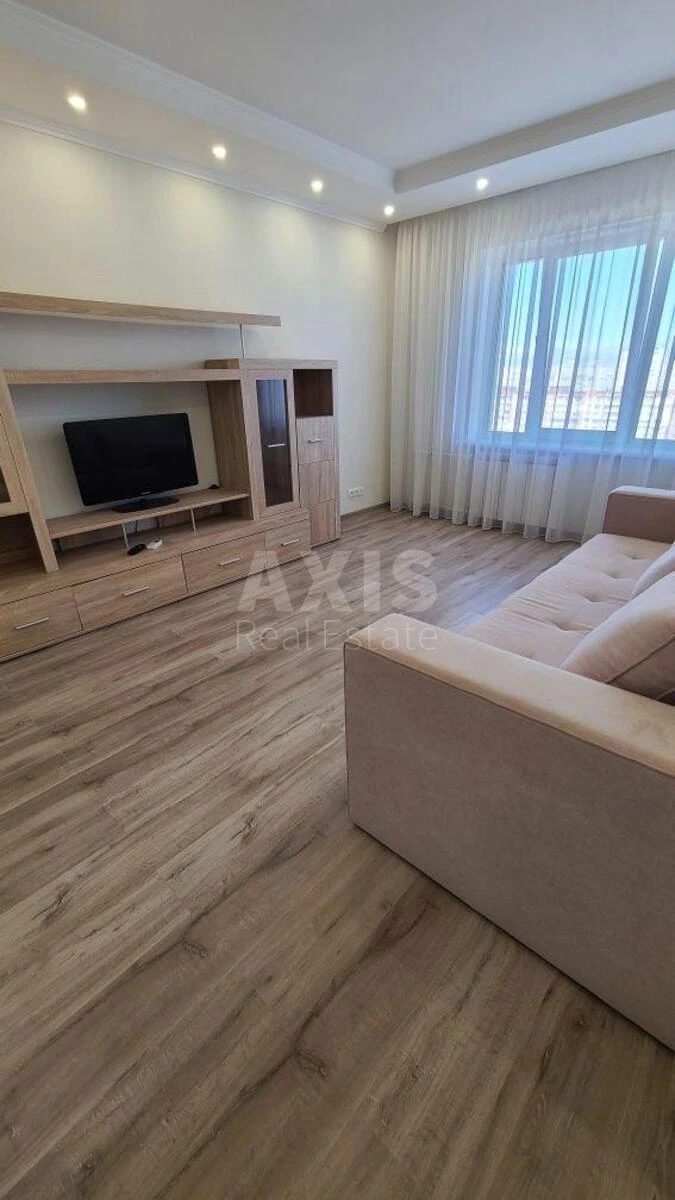 2к квартира ул. Бальзака Оноре де 8687315