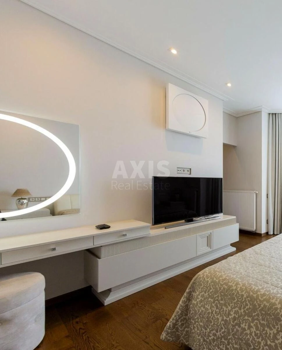 4k apartment vul. Laboratorna 66685211