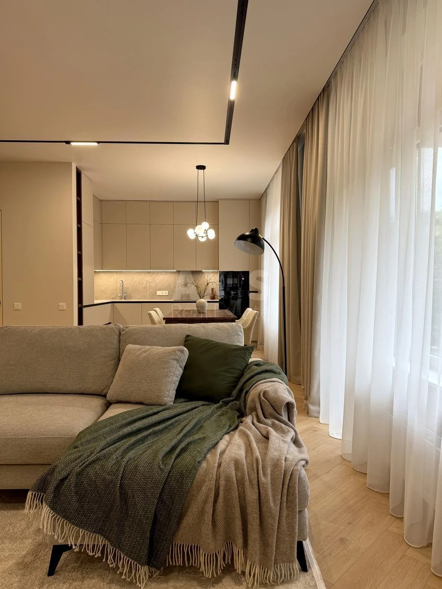 2k apartment vul. Mykhayla Boychuka 19А668621