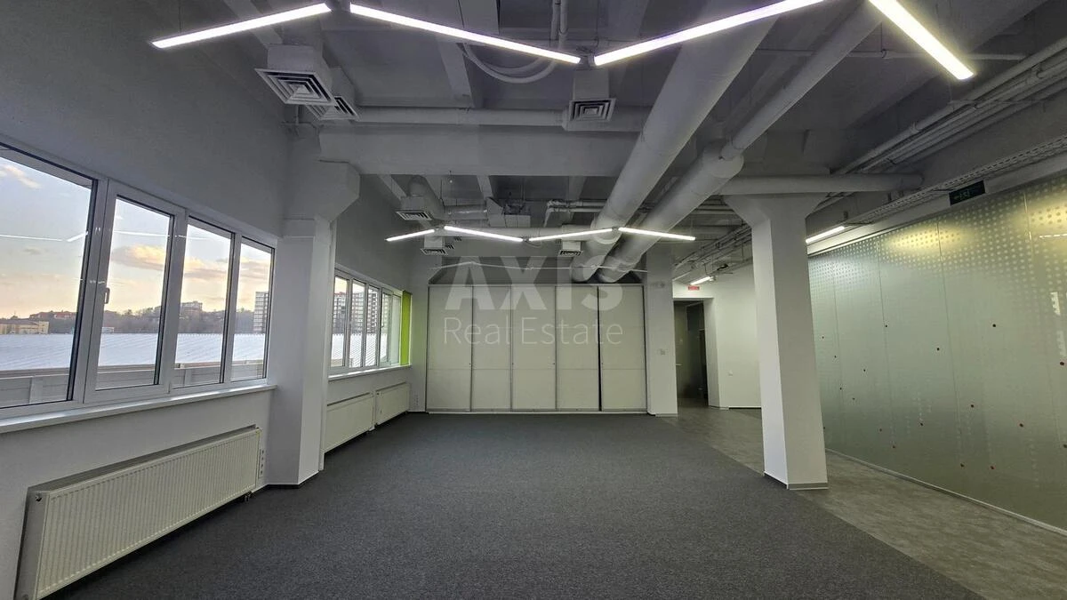Office vul. Sosninyh Sim'i' 54, 510m266869