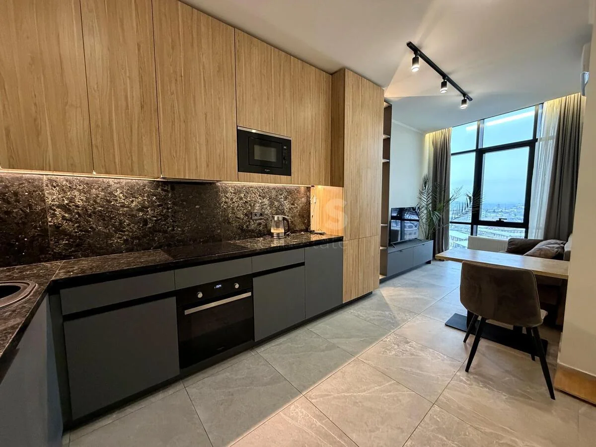 2k apartment vul. Olegivs'ka 1