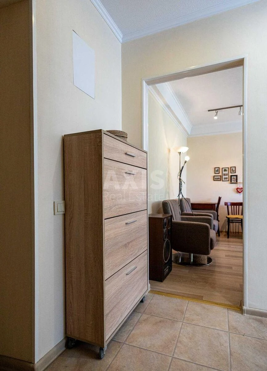 1k apartment vul. Bilorus'ka 15Б700847