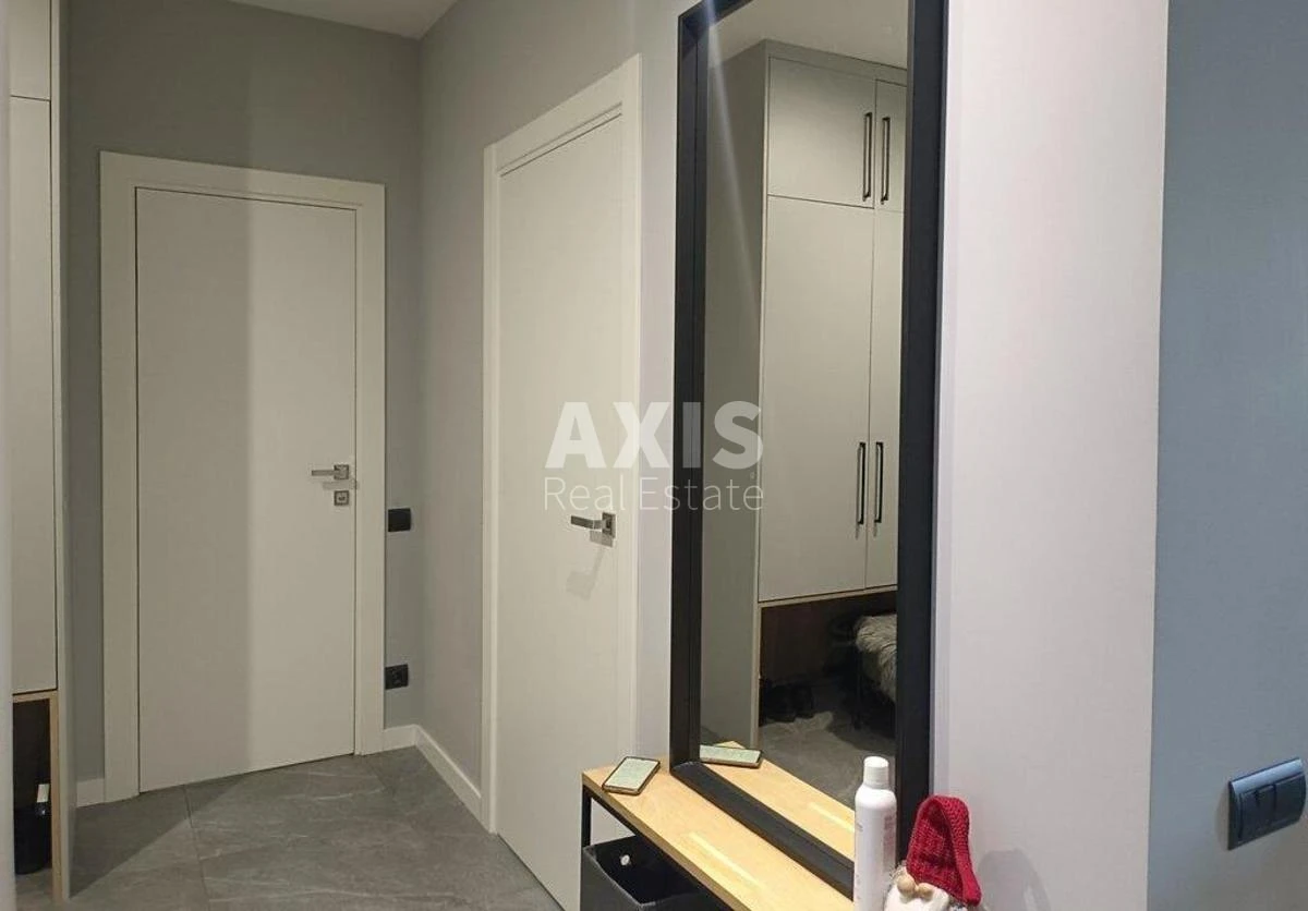 1k apartment vul. L'vivs'ka 15384324
