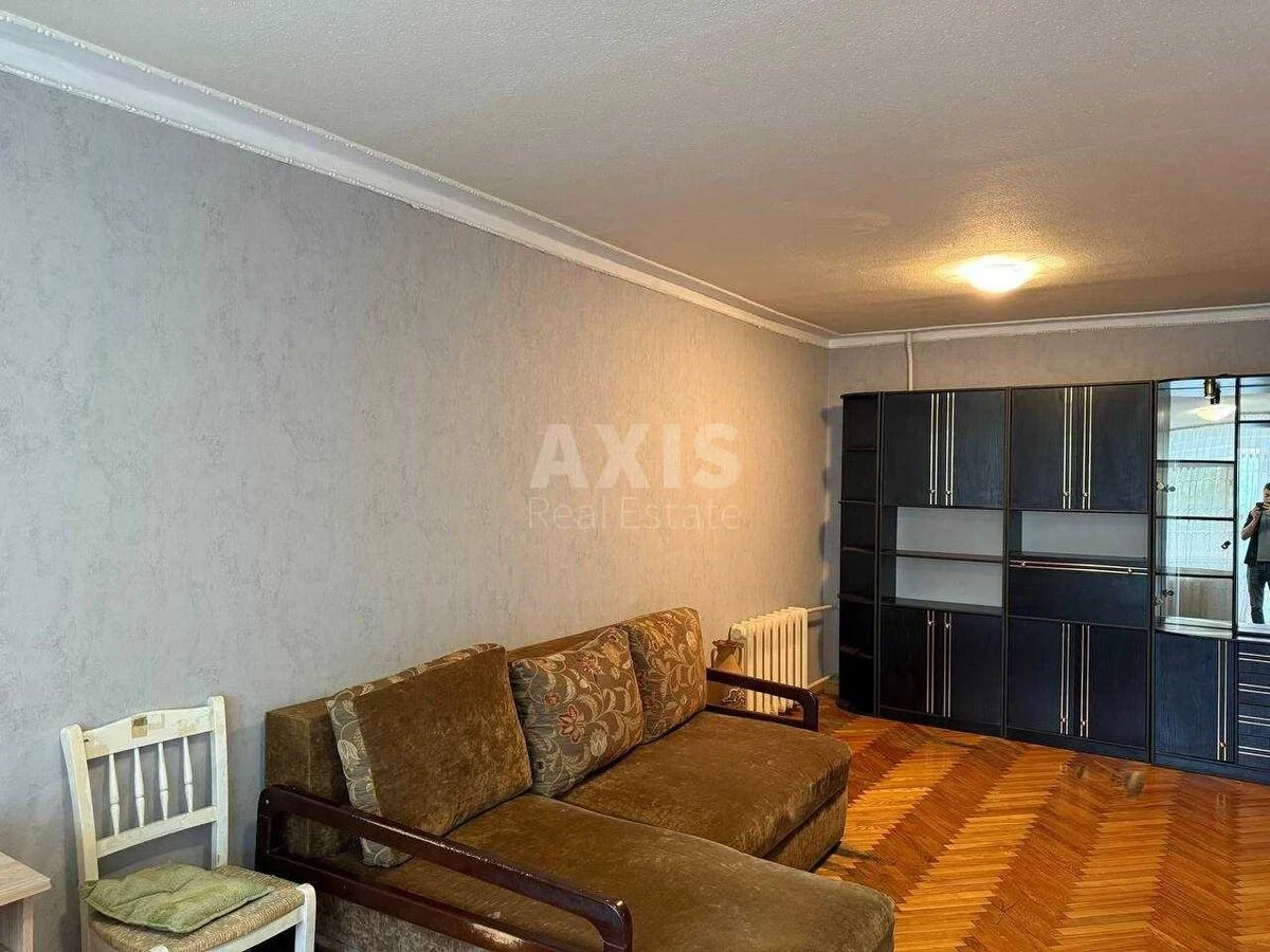 3к квартира ул. Антоновича 88706747