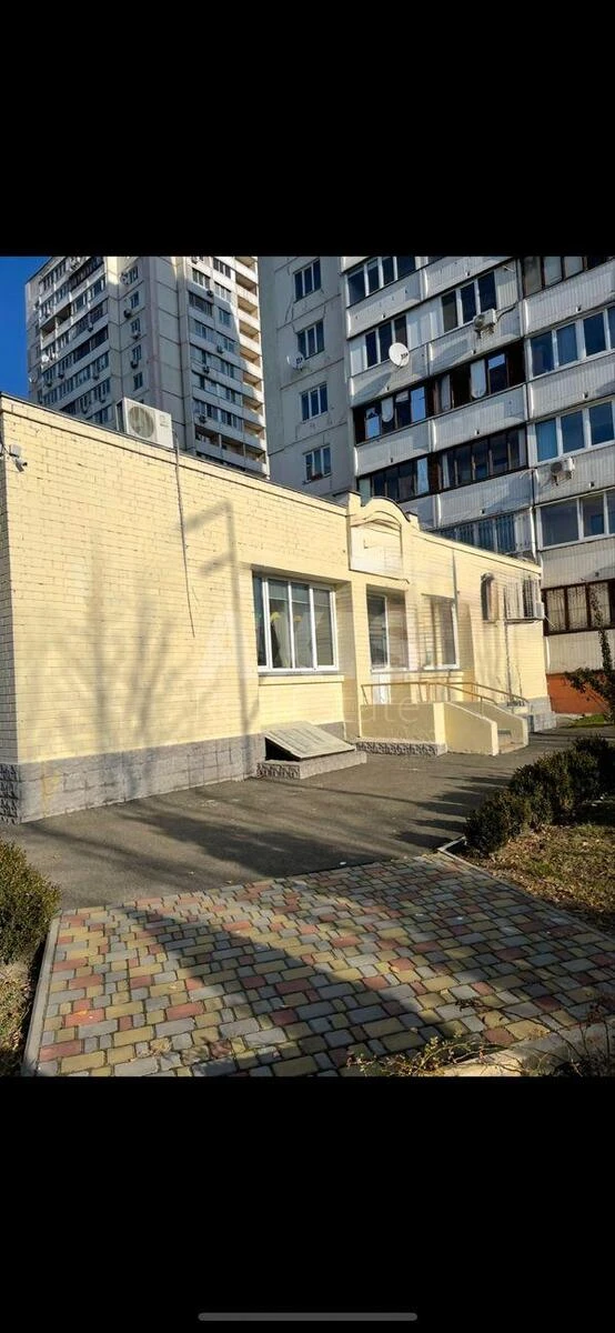 Объект торговли ул. Соломии Крушельницкой 5, 186м2706221