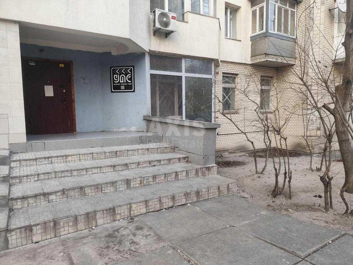 Trade object vul. Avgustyna Voloshyna 2, 400m267238