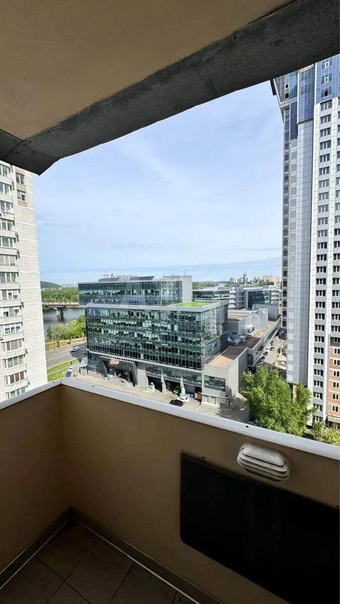 2к квартира пр-т Тычины Павла 45996810