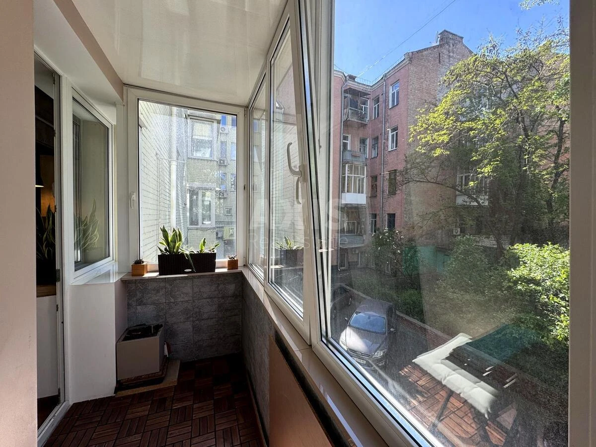 3k apartment vul. Mezhygirs'ka 286151612