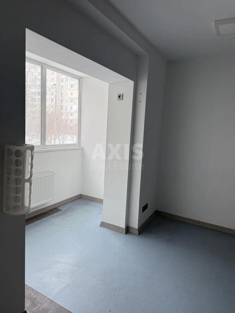 Объект торговли пр-т Григоренко Петра 3Б, 227м2660820