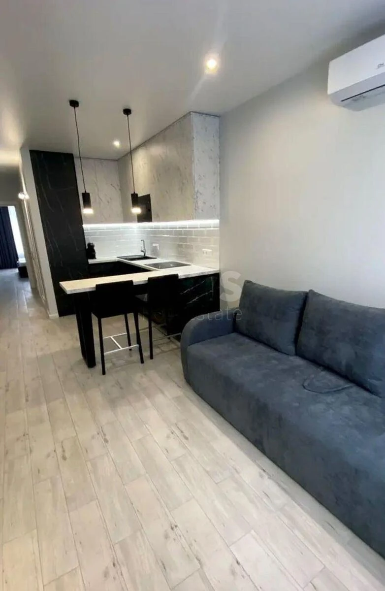 1k apartment bul. Ryl's'kogo Tadeja 1660982