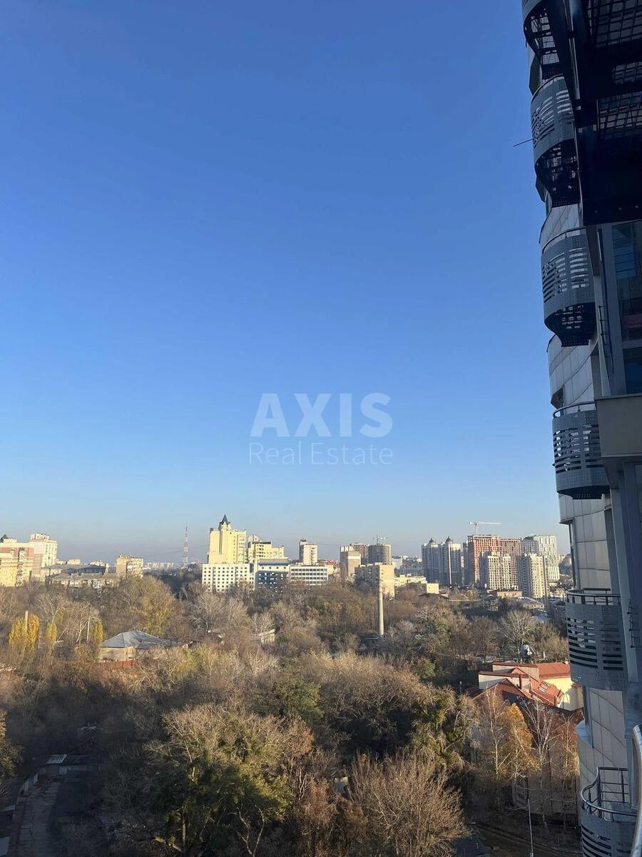 3к квартира ул. Ильенко Юрия 18Б6613021