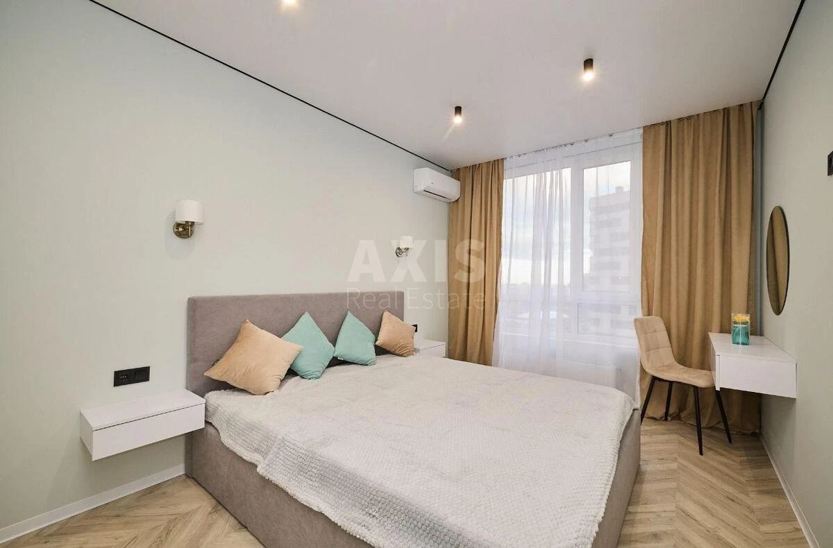 1k apartment vul. Vsevoloda Zmijenka 34/21667025