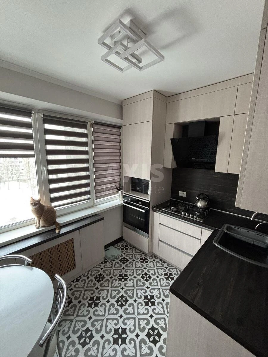 3k apartment vul. Bulahovs'kogo Akademika 38698630