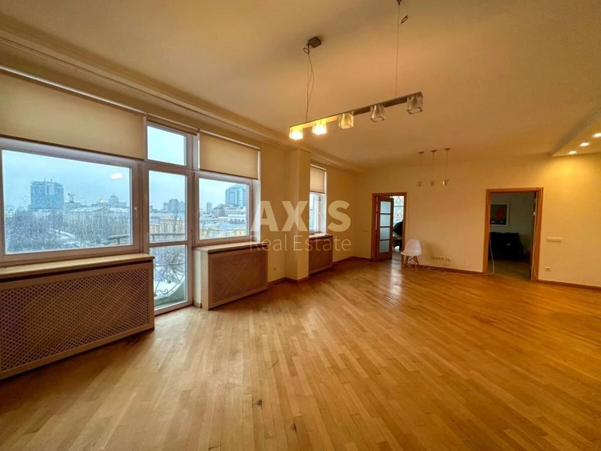 4k apartment bul. Shevchenka Tarasa 11702592