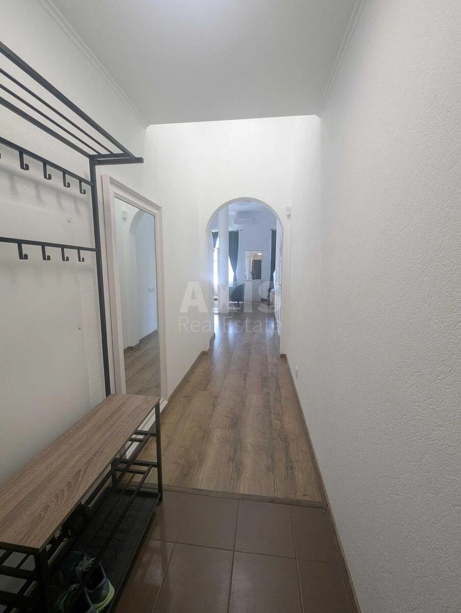 1k apartment vul. Saksagans'kogo 33/35695348
