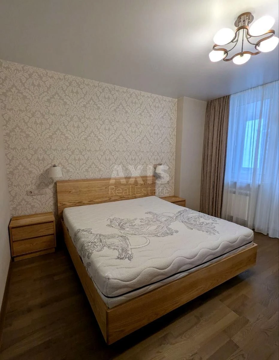 4k apartment vul. Ahmatovoi' Anny 30665310