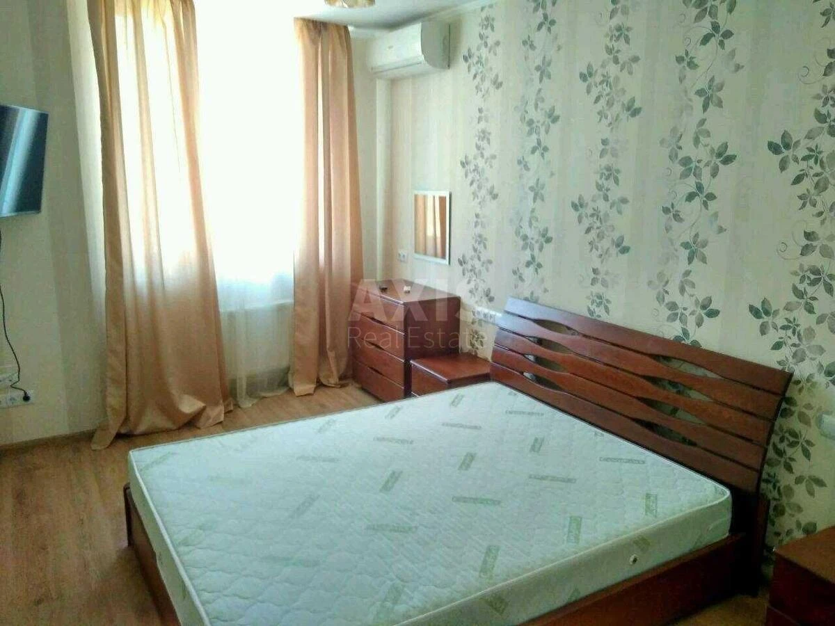 2к квартира ул. Ахматовой Анны 30682373