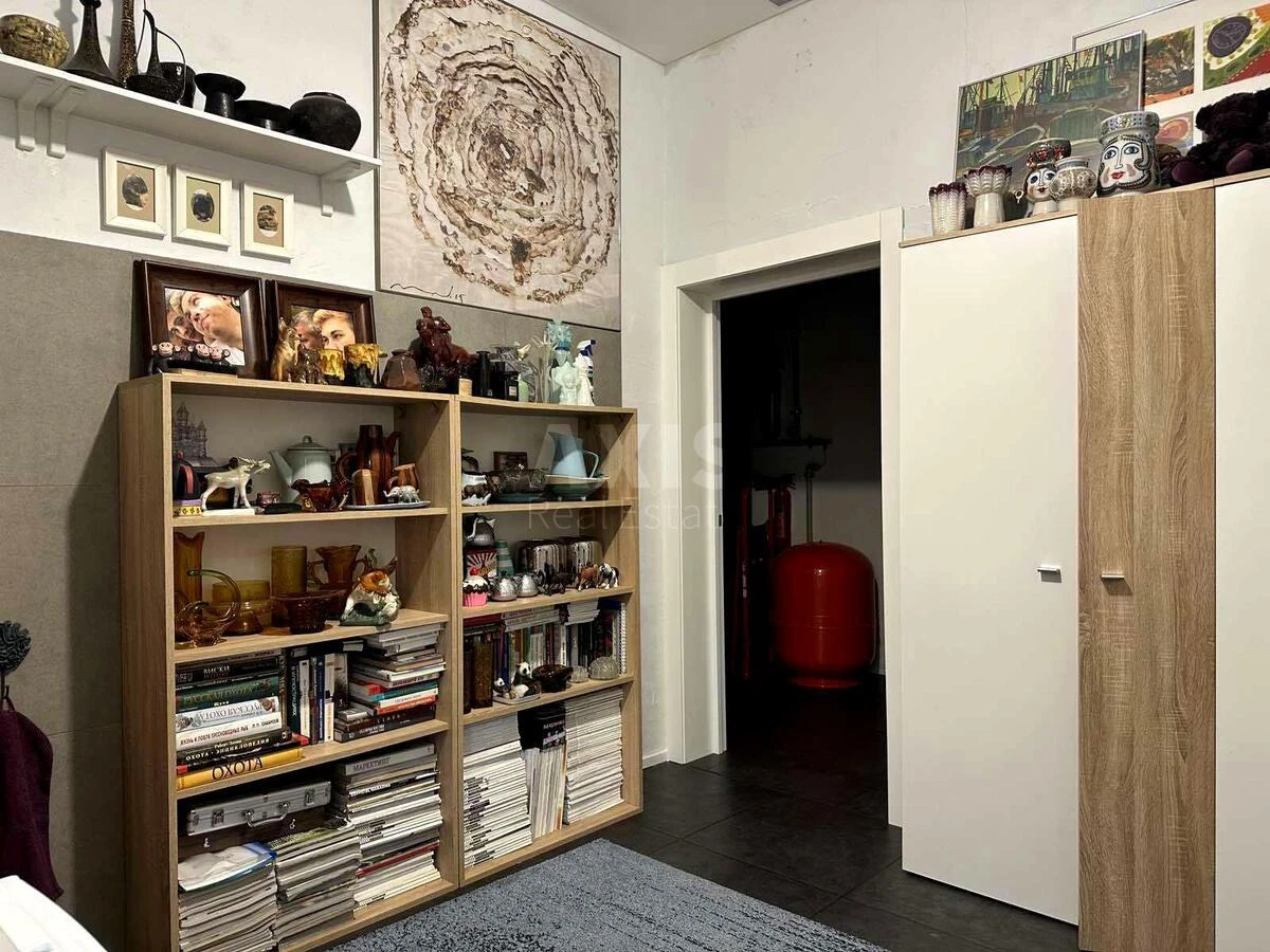 House vul. Lisna, 300m2, Kyiv city623194