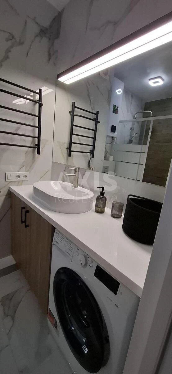 1k apartment vul. Vsevoloda Zmijenka 21687654