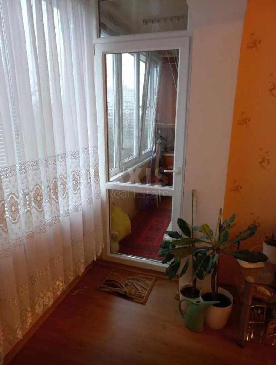 1к квартира ул. Кубанской Украины 24А630648