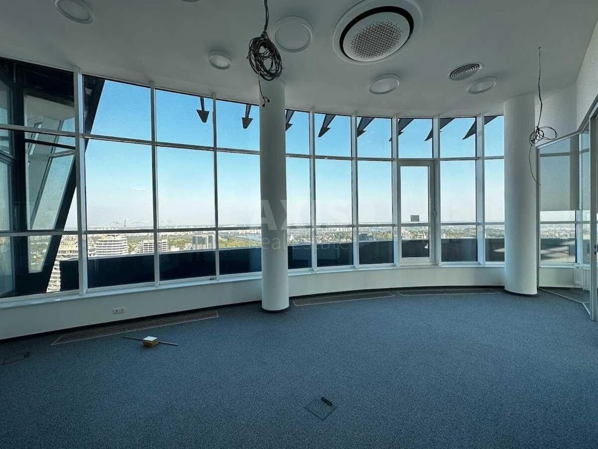 Office bul. Lesi Ukrai'nky 2, 700m26699912