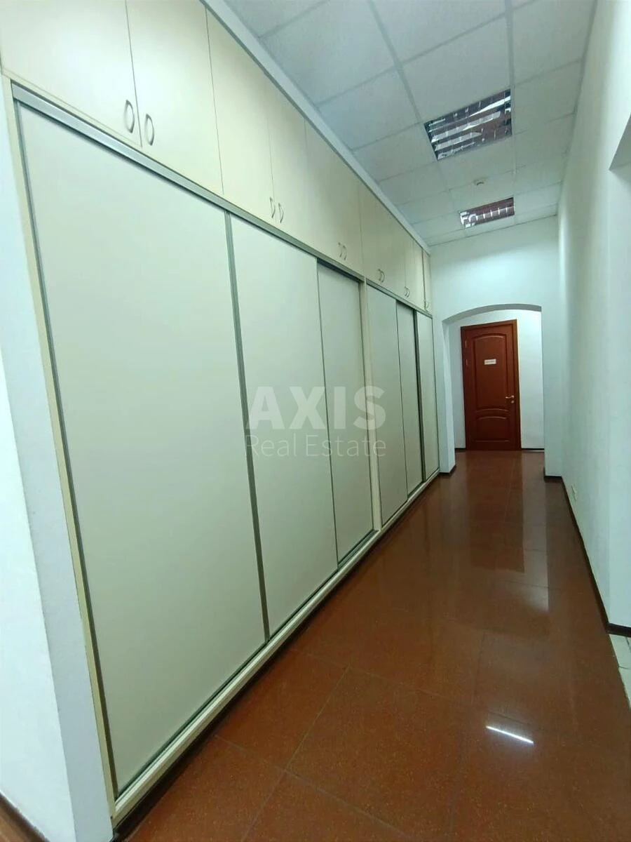 Office vul. Volodymyrs'ka 47, 252m26995910
