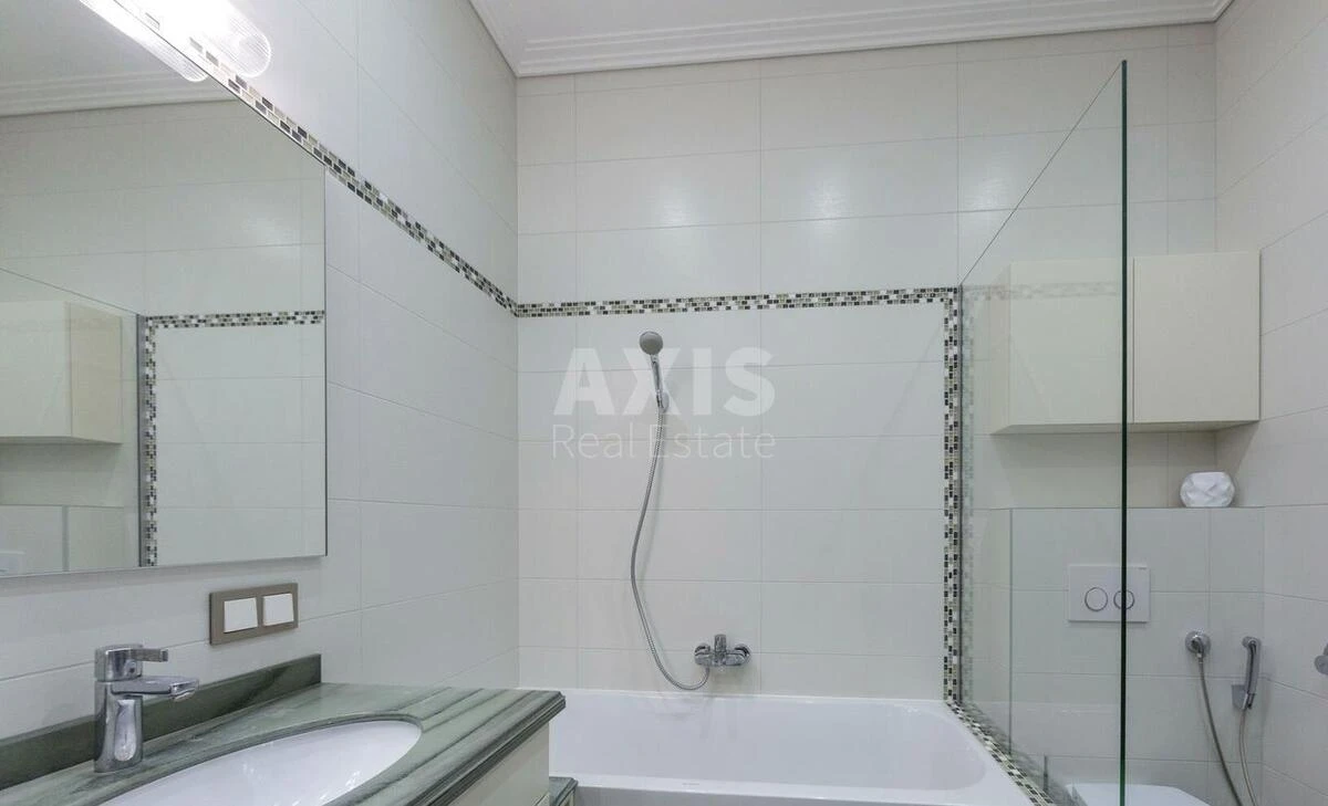 4k apartment vul. Laboratorna 66685213