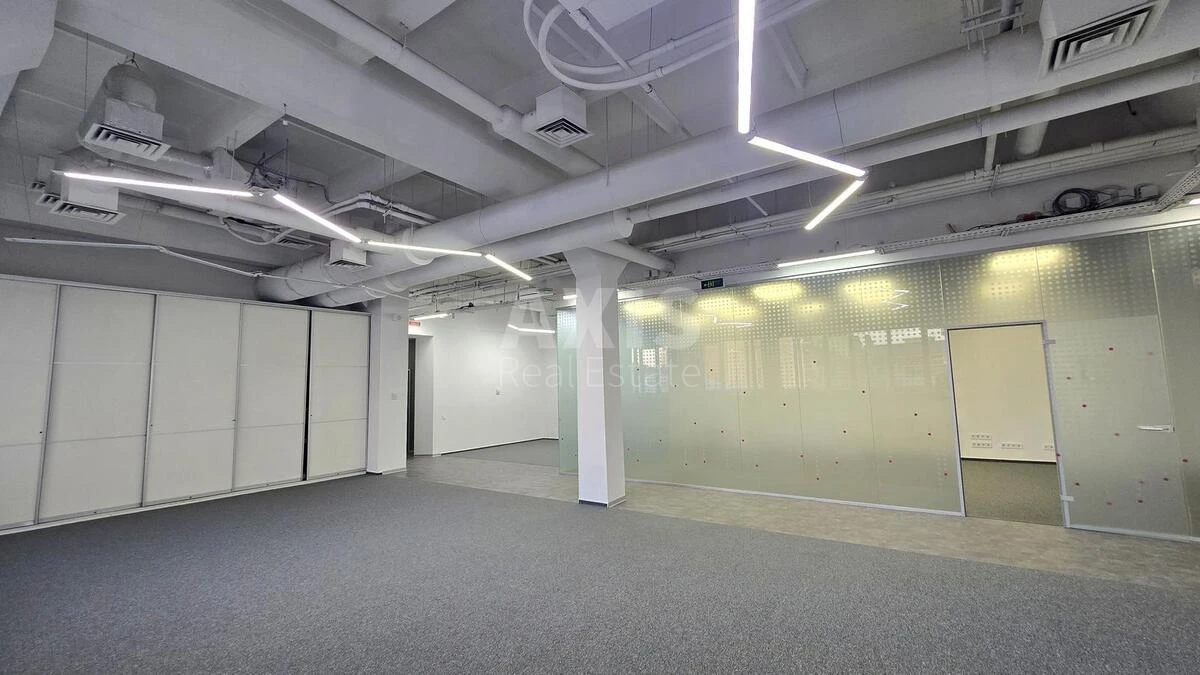 Office vul. Sosninyh Sim'i' 54, 510m2668691