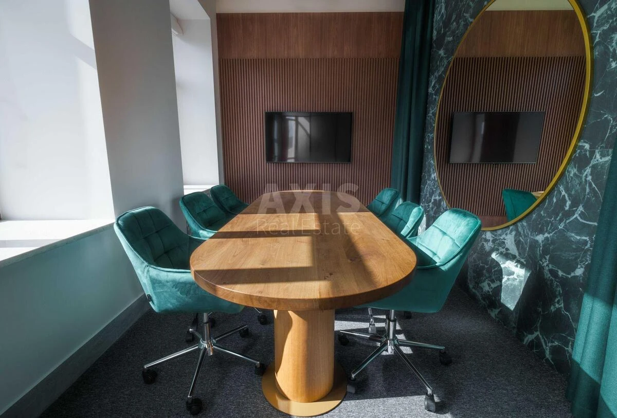 Office vul. Velyka Vasyl'kivs'ka 43, 120m2631180