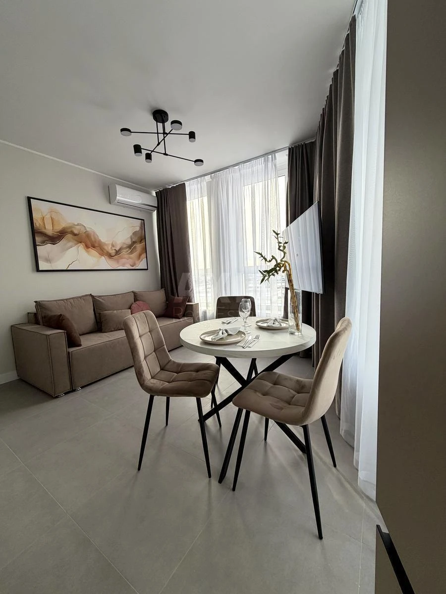 2k apartment pr-t Berestejskij 67654850
