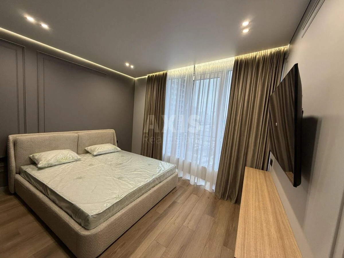 2k apartment vul. Prychal'na 12672873