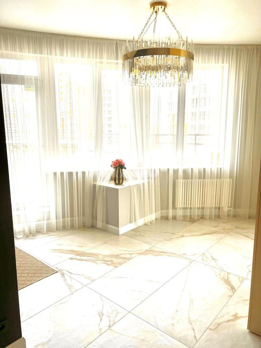 4к квартира ул. Вышгородская 45599946