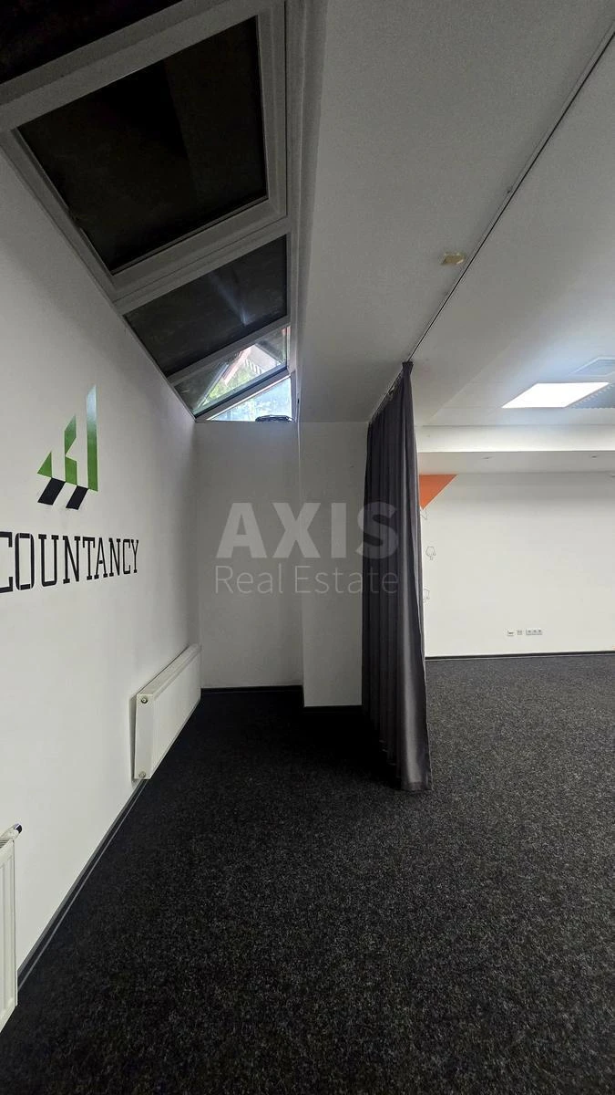 Office vul. Volodymyrs'ka 77, 301m2705074