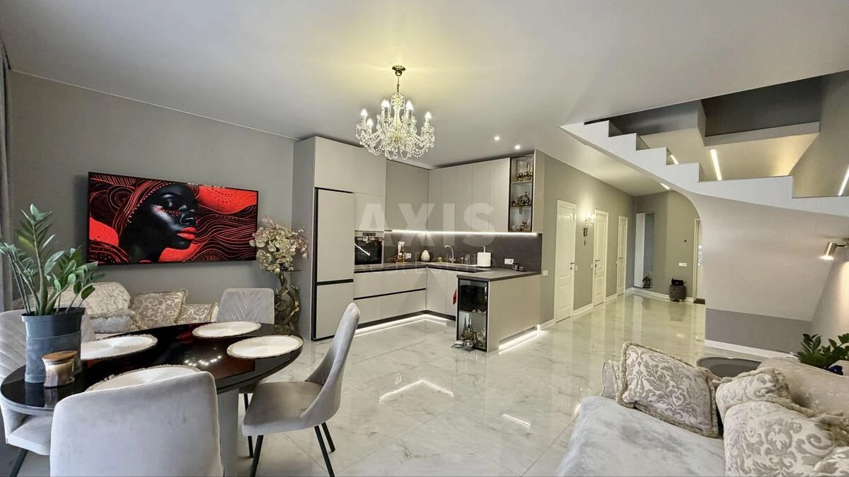 Дoм ул. Виноградная, 120м2, город Киев692020