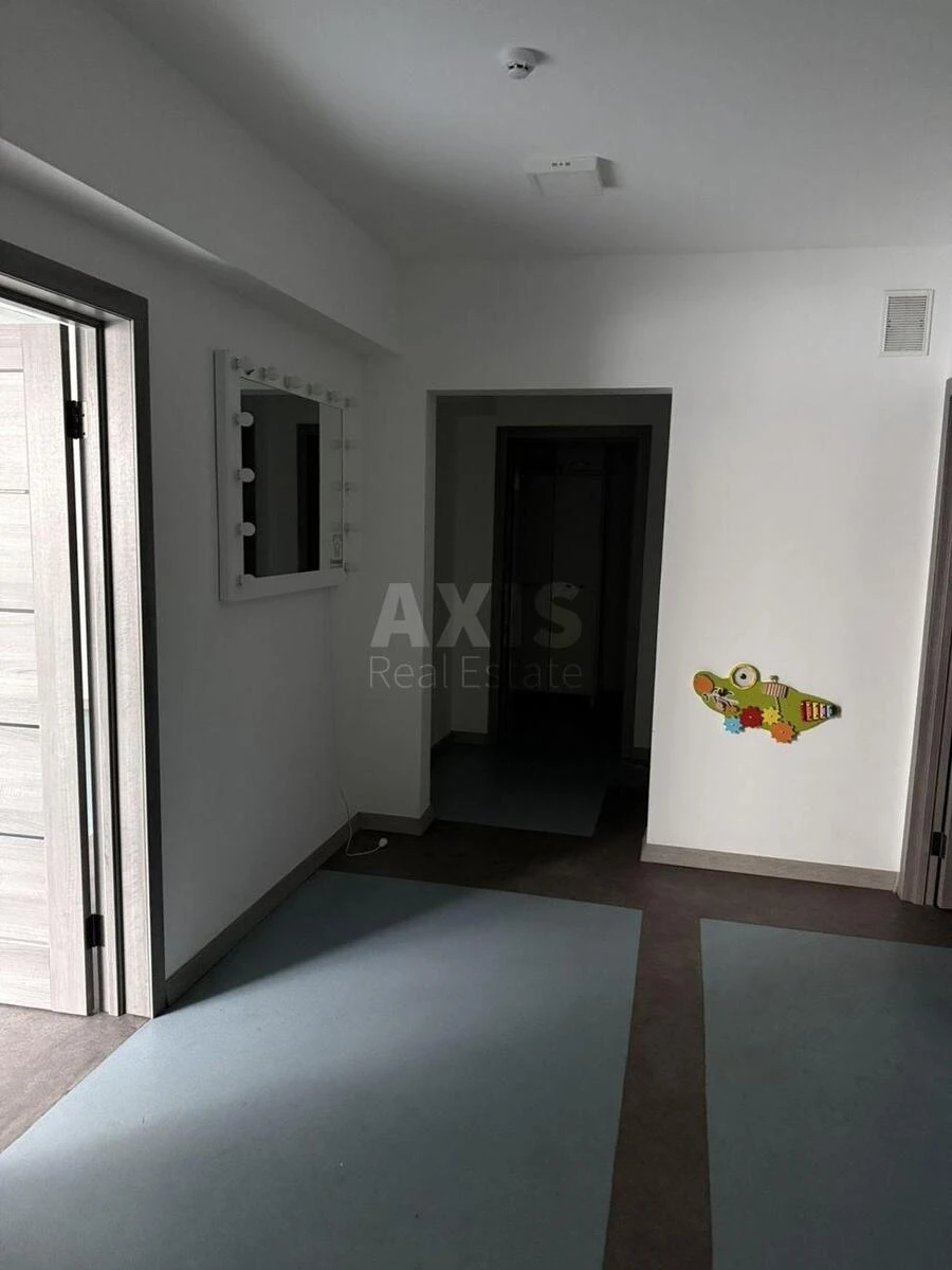 Объект торговли пр-т Григоренко Петра 3Б, 227м2660822