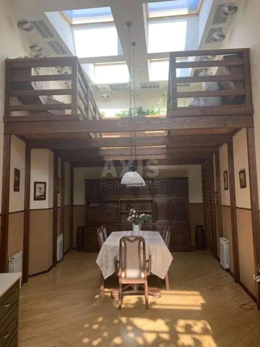 House vul. Dobryj Shljah, 270m2, Kyiv city3118710