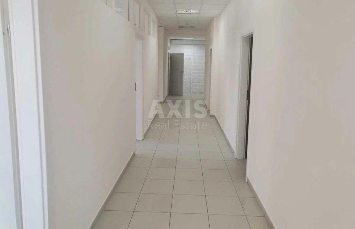 Office pr-t Stepana Bandery 16Б, 483m2651227