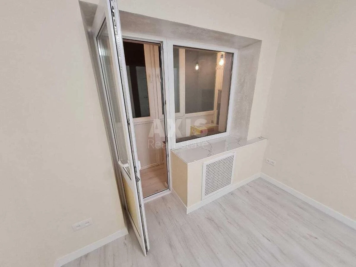 2к квартира ул. Константиновская 14818912