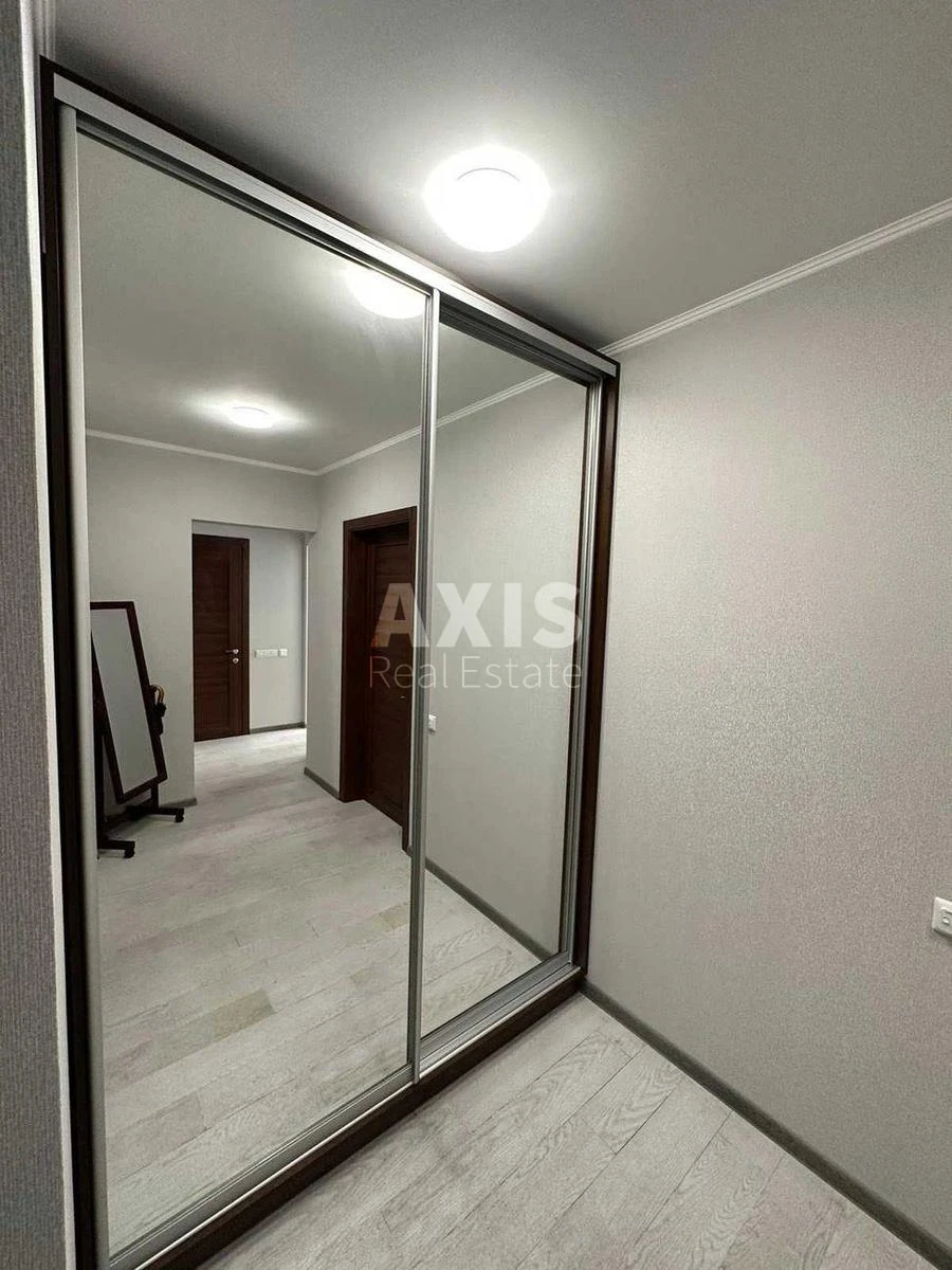 1k apartment vul. Dragomanova one thousand455458