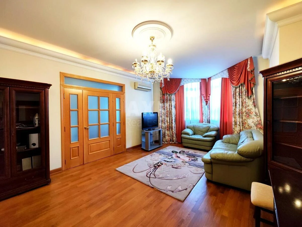 3k apartment vul. Bul'varno-Kudrjavs'ka 11А650415