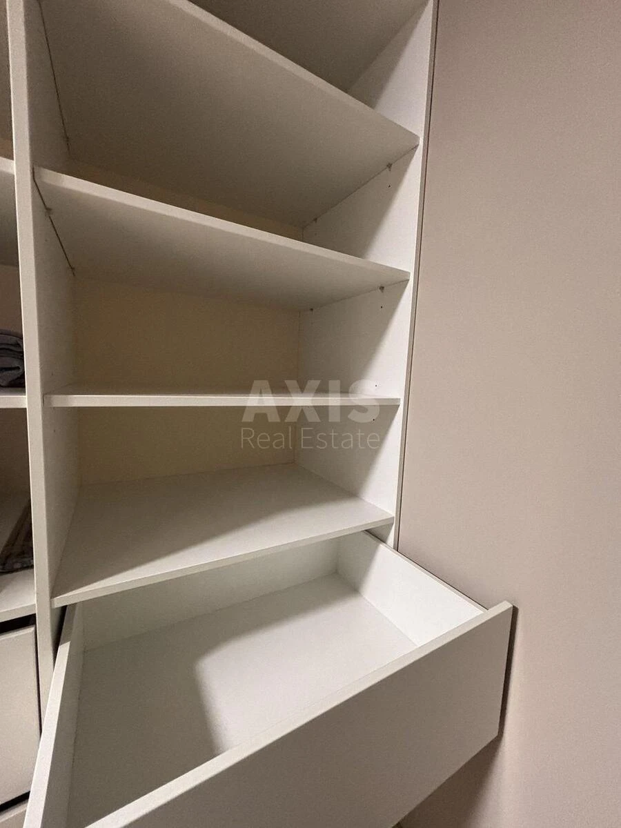 1k apartment vul. Revuc'kogo 40В652418