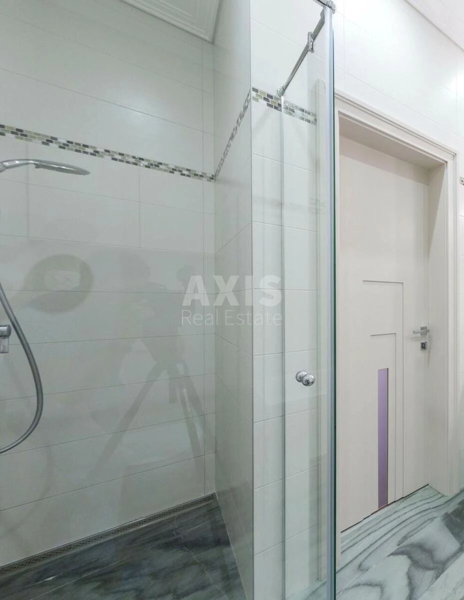 4k apartment vul. Laboratorna 66685214