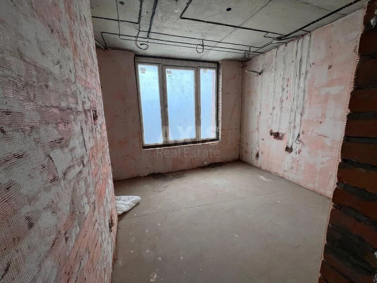 4k apartment nab. Dniprovs'ka 20Б652770