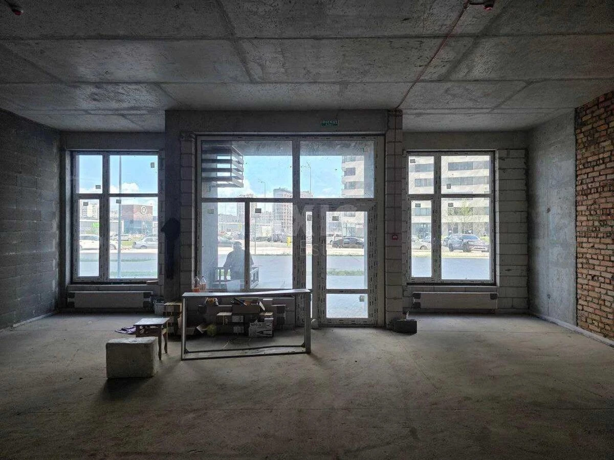 Объект торговли ул. Александра Олеся 8/17, 347м2588728