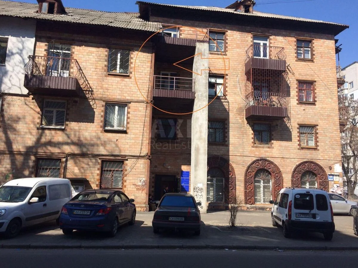 Об'єкт торгівлі вул. Оболонська 21, 85м2