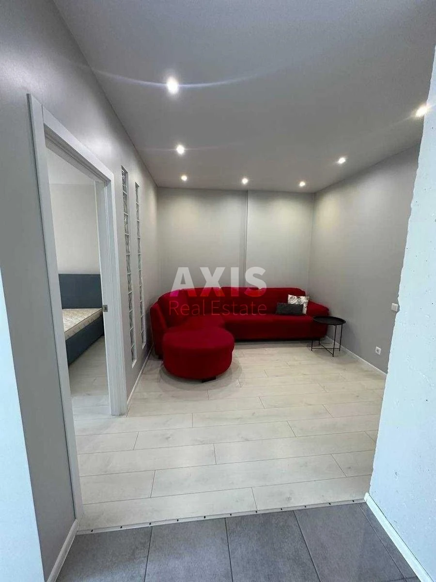 1к квартира ул. Михаила Максимовича 3Г466084