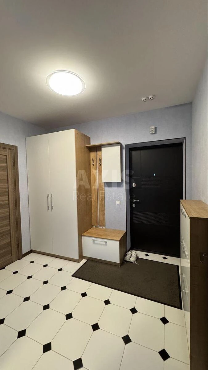 1k apartment pr-t Berestejskij 67659529